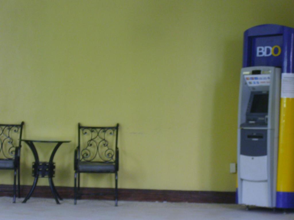 シャトー エリシー アパートメント セイン クラスター Paranaque City エクステリア 写真